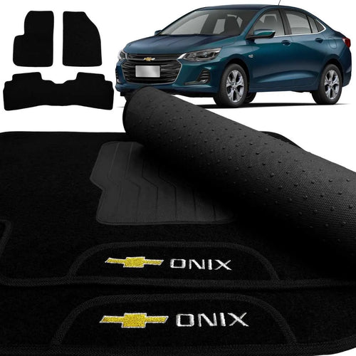 TAPETE CARPETE ONIX SEDAN 2020 A 2026 PRETO BORDADO 3 PEÇAS